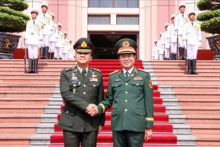 Tư lệnh Lực lượng Quốc phòng Thái Lan thăm chính thức Việt Nam