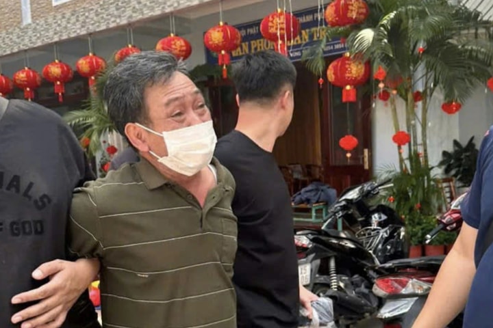 Tử hình kẻ sát hại người thân