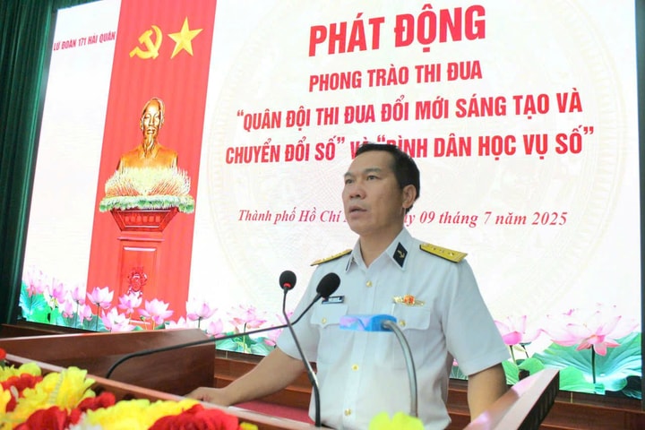 Phát động Phong trào thi đua 'Quân đội thi đua đổi mới sáng tạo và chuyển đổi số' và 'Bình dân học vụ số'