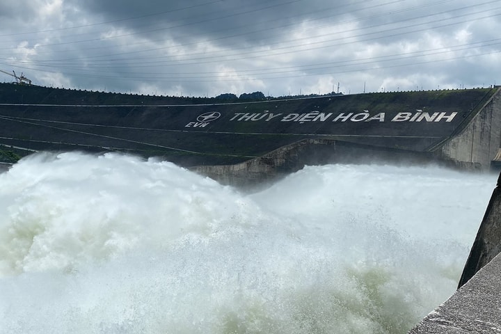 Thủy điện Hoà Bình xả lũ từ 16h chiều nay