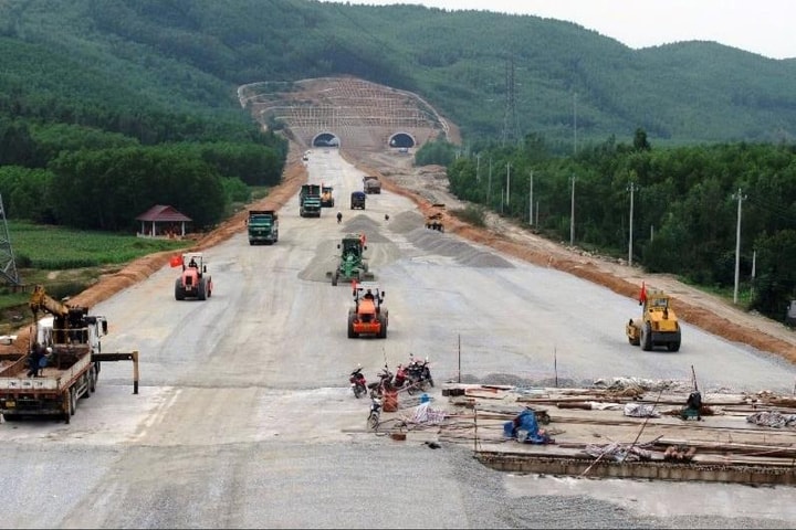 Quảng Ngãi sẵn sàng thực hiện các dự án trọng điểm mang tính chiến lược