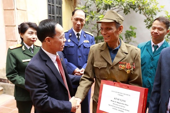 Du kích xã chống Mỹ, làm nghĩa vụ quân sự ở biên giới được hưởng chế độ hỗ trợ gì?