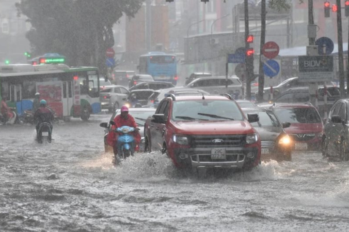 Thời tiết hôm nay 24/8: Bắc Bộ và Trung Bộ mưa to do bão số 5 (Kajiki)