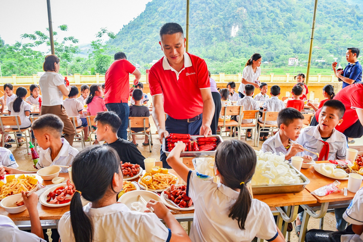 SeABankers Vì trẻ thơ - Một thập kỷ yêu thương khởi nguồn từ trái tim