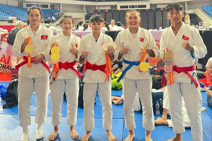 Đội tuyển Jujitsu Việt Nam đứng đầu Giải vô địch trẻ Đông Nam Á
