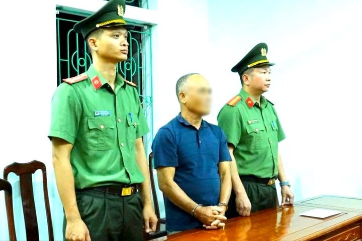 Bắt đối tượng dùng mạng xã hội xúc phạm, xuyên tạc, kích động khiếu kiện