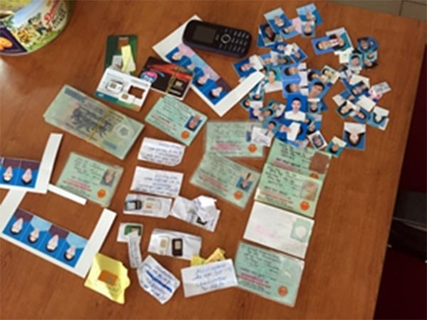 Dùng CMND giả mở tài khoản nhận tiền lừa đảo