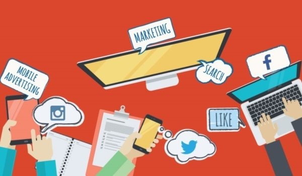 Không sử dụng hình ảnh, tên của các đơn vị, cá nhân y tế để quảng cáo