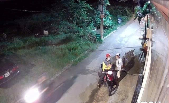 Bắt kẻ giật 110 tờ vé số của người khuyết tật