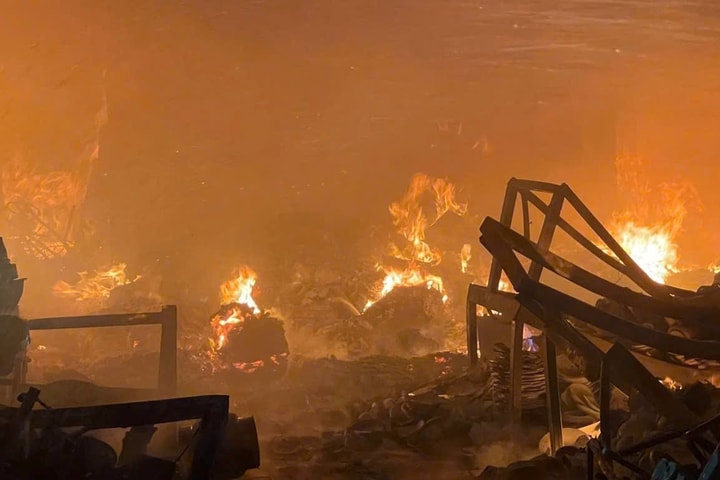 Cháy cơ sở kinh doanh, 1 người tử vong