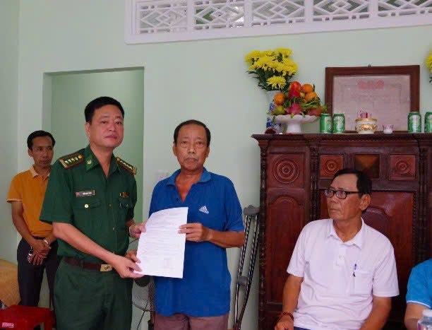 Bộ đội Biên phòng bàn giao “Nhà tình nghĩa” cho gia đình thân nhân Liệt sĩ