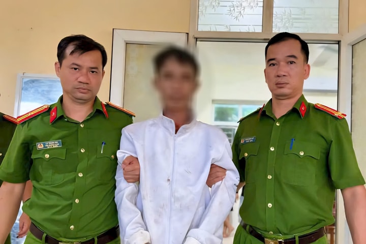 Lợi dụng mưa bão để mua bán ma túy