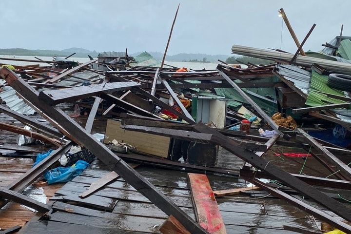 Quảng Ngãi: Dông lốc gây thiệt hại tại xã biên giới