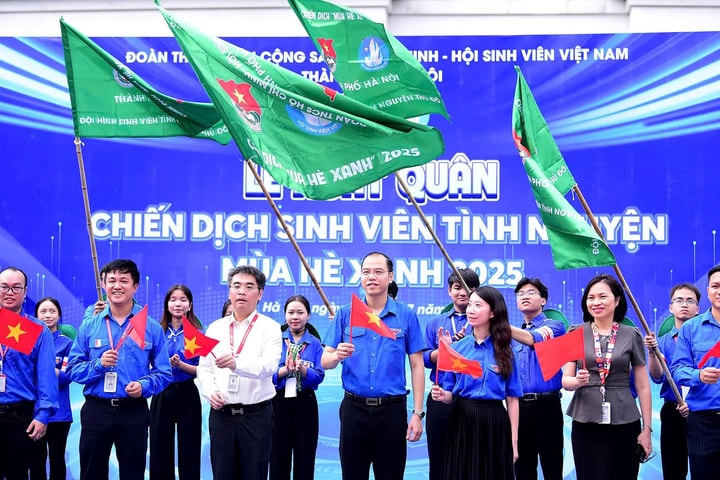Tổ chức Lễ xuất quân Chiến dịch sinh viên tình nguyện "Mùa hè xanh" 2025