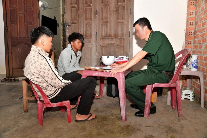 Khởi tố vụ án mua bán trái phép chất ma túy