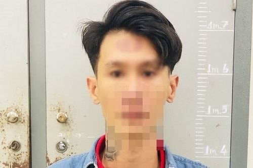 Dọa tung “clip nóng” để tống tiền bạn gái cũ