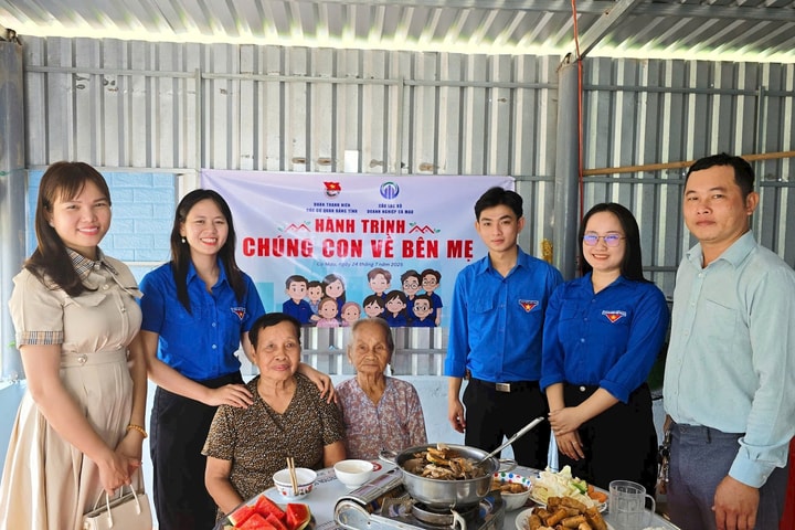 Hành trình “Chúng con về bên Mẹ”