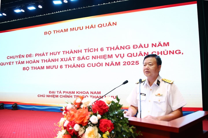 Quân chủng Hải quân tăng cường giáo dục chính trị, xây dựng đội ngũ vững vàng tư tưởng