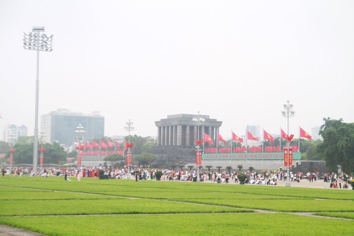 Từ 2/8: Tiếp tục tổ chức Lễ viếng Chủ tịch Hồ Chí Minh