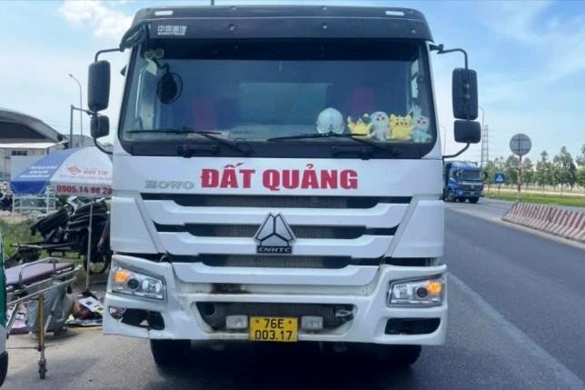 Va chạm với xe bồn, một người đàn ông tử vong