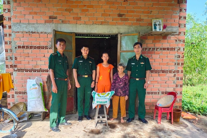 Kẻng báo động đến ly cà phê pháp luật: Mô hình hay ở biên giới Tây Ninh