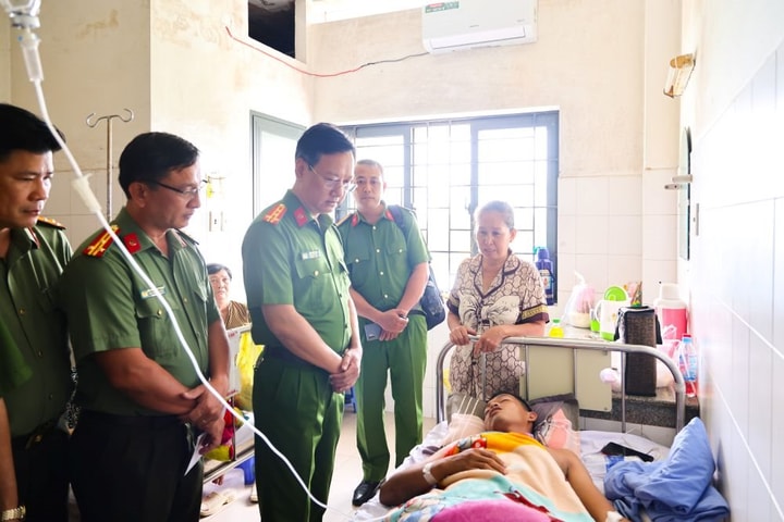 Tổ viên an ninh trật tự bị thương khi làm nhiệm vụ