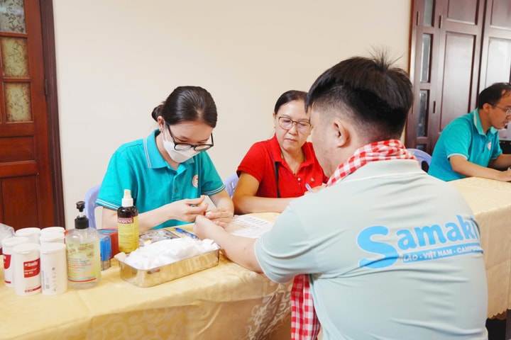 Kho máu dự trữ sụt giảm, TP.HCM kêu gọi người dân hiến máu