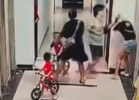 Lời khai của nghi phạm hành hung người phụ nữ ở sảnh chung cư