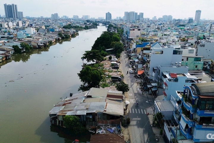 Toàn cảnh bờ bắc kênh Đôi - TP.HCM trước ngày khởi công