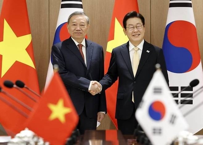 Tuyên bố chung về làm sâu sắc hơn Quan hệ đối tác chiến lược toàn diện Việt Nam - Hàn Quốc