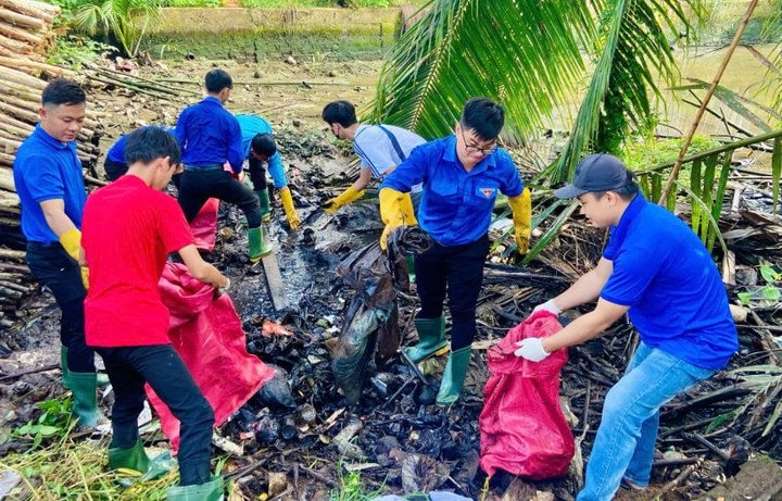 Phát động toàn dân tổng vệ sinh diện rộng mừng Quốc khánh