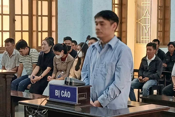 Nguyên Phó Giám đốc ngân hàng lĩnh 25 năm tù