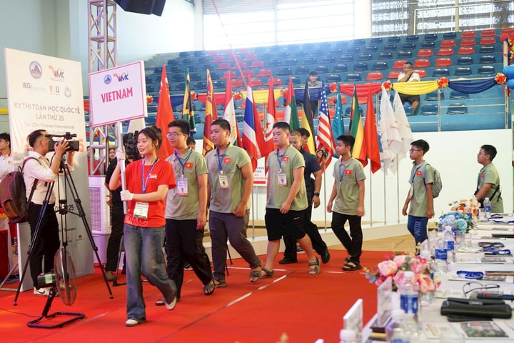 VIMC 2025: Khai phóng đam mê toán học và kết nối quốc tế