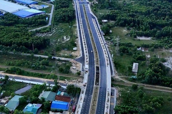 Huế đồng loạt khánh thành, khởi công nhiều dự án nhân dịp 2/9