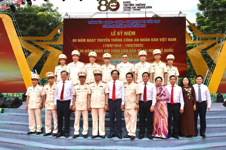 Công an Cần Thơ: 80 năm vững bước giữa lòng dân
