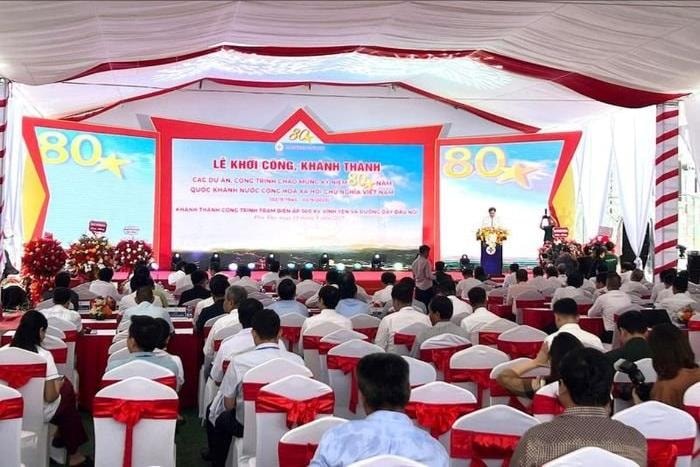 Khánh thành Trạm biến áp 500 kV Vĩnh Yên và đường dây đấu nối