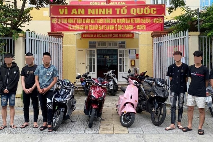 Tạm giữ 7 thanh niên tấn công khiến một nạn nhân bị mù vĩnh viễn