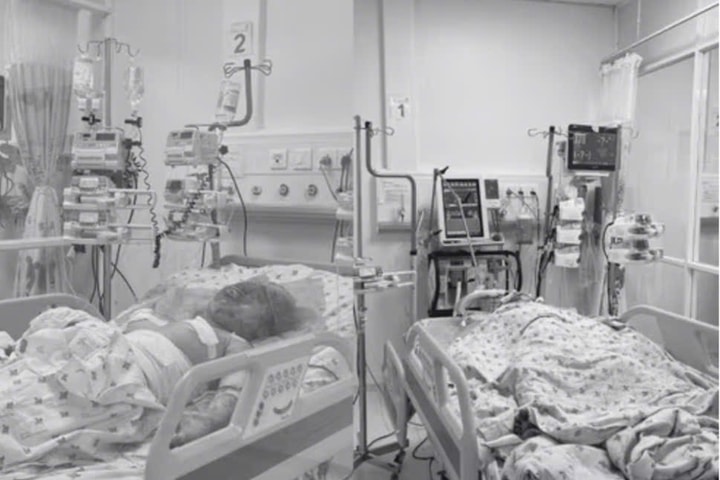 Tây Ninh: Đổ xăng lên người vợ cũ và 2 con rồi châm lửa