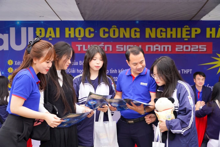 Trường Đại học Công nghiệp Hà Nội công bố điểm xét tuyển năm 2025