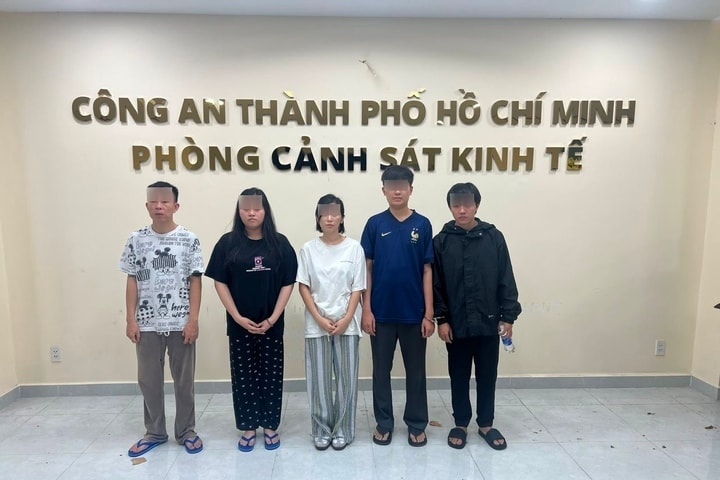 Khởi tố nhóm buôn bán và tổ chức sử dụng "khí cười" tại “Lava”