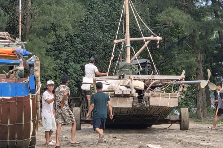 Thanh Hóa khẩn trương đưa tàu thuyền tránh trú bão an toàn