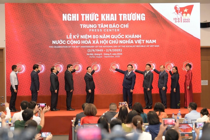 Khai trương Trung tâm Báo chí Lễ kỷ niệm 80 năm Quốc khánh nước CHXHCN Việt Nam
