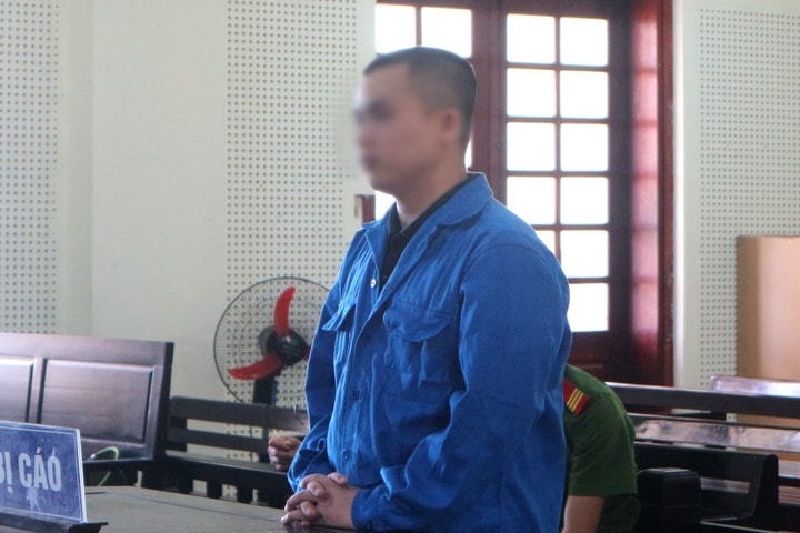 Lĩnh án vì ngâm giá đỗ bằng hóa chất cấm