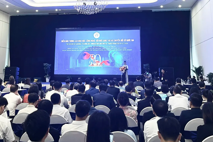 Diễn đàn quốc gia về khoa học, đổi mới và chuyển đổi số