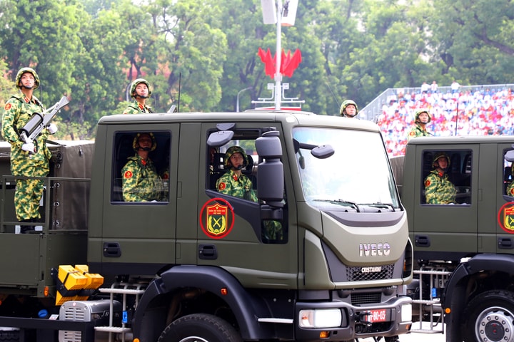 Những hình ảnh ấn tượng trong lễ tổng duyệt diễu binh, diễu hành A80