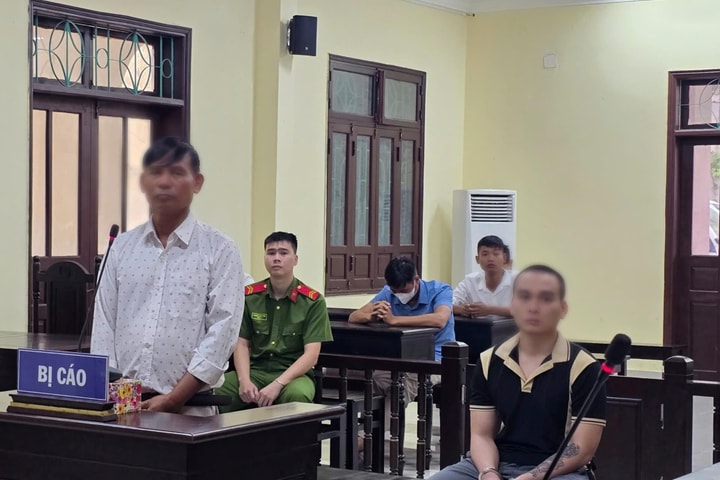 Buôn bán pháo hoa, bị cáo bị tuyên phạt hơn 1 tỷ đồng