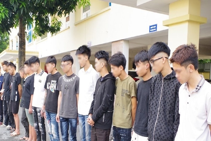 Xử lý 24 đối tượng gây rối trật tự công cộng