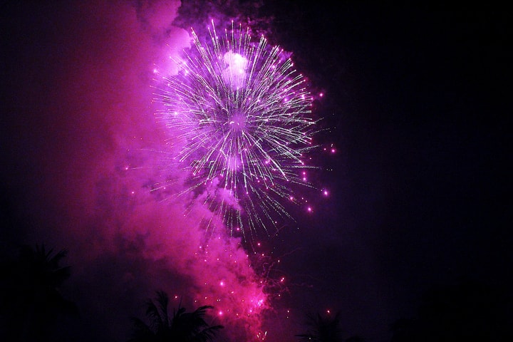 Hà Nội ngất ngây trong "bữa tiệc ánh sáng" tại công viên Thống Nhất