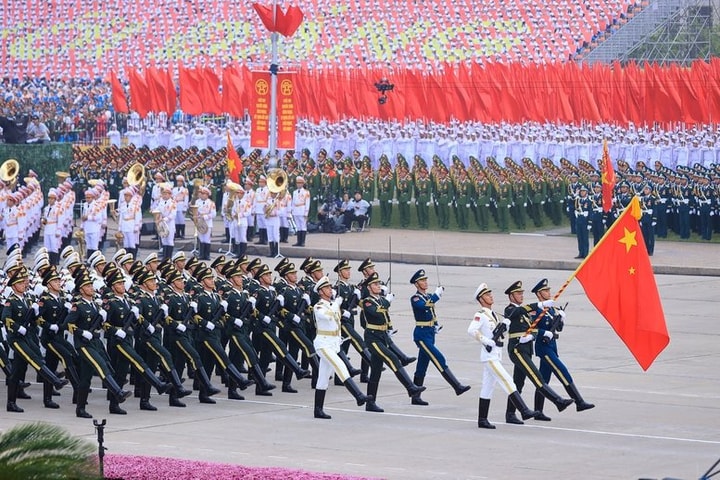 Những người biến khoảnh khắc lịch sử hào hùng thành ký ức lấp lánh