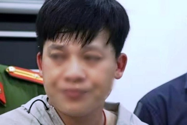 Nam sinh nước ngoài chấn thương sọ não vì bị ném đá